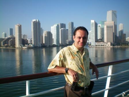 Dave travels to Miami, Florida